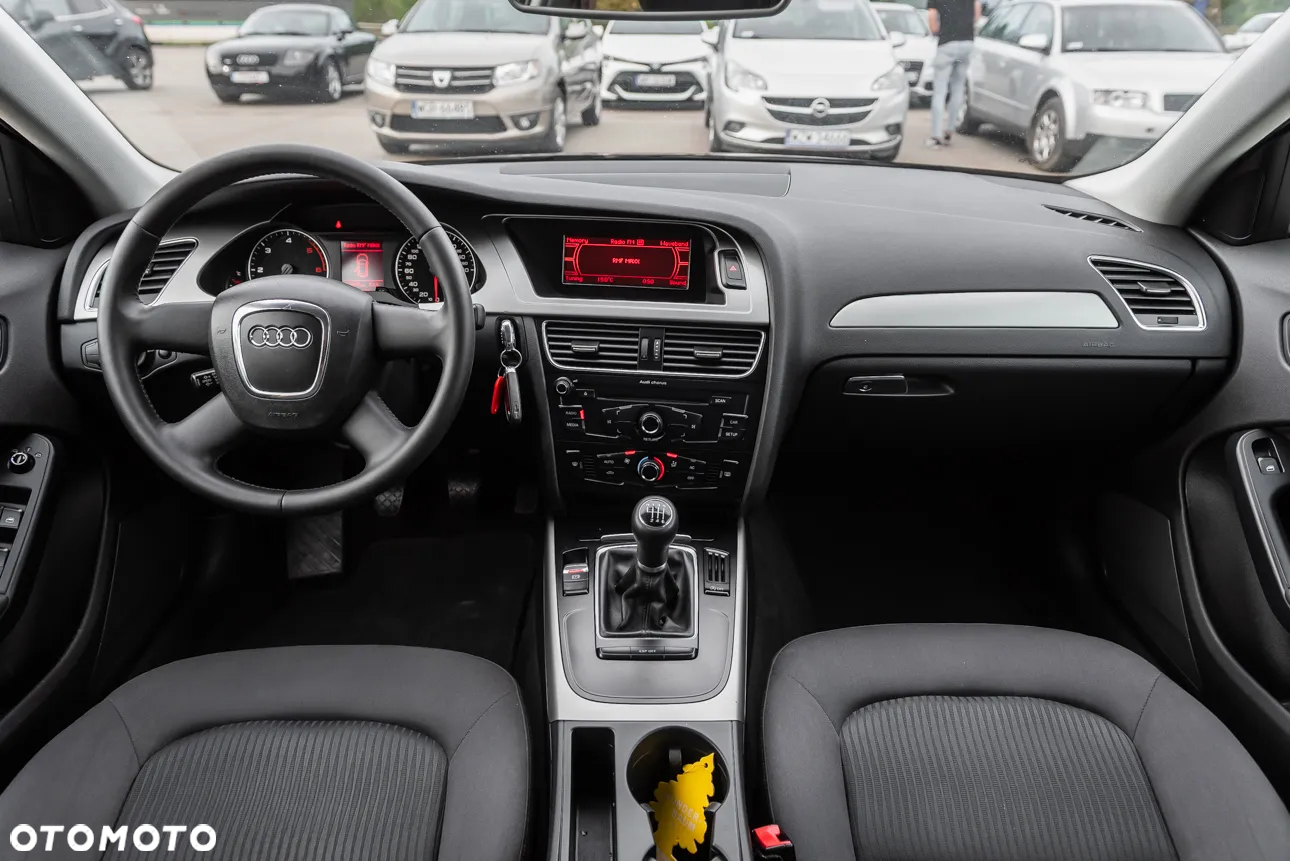 Audi A4 Avant 2.0 TDI DPF S line Sportpaket - 23