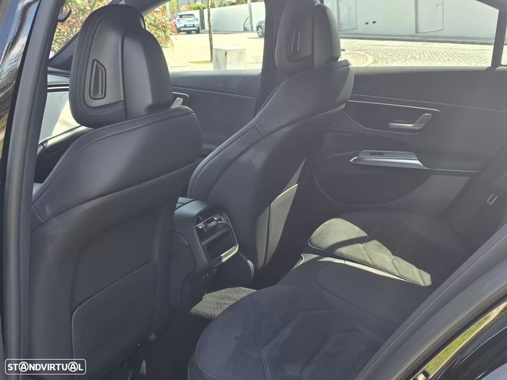 Mercedes-Benz E 300 - 16