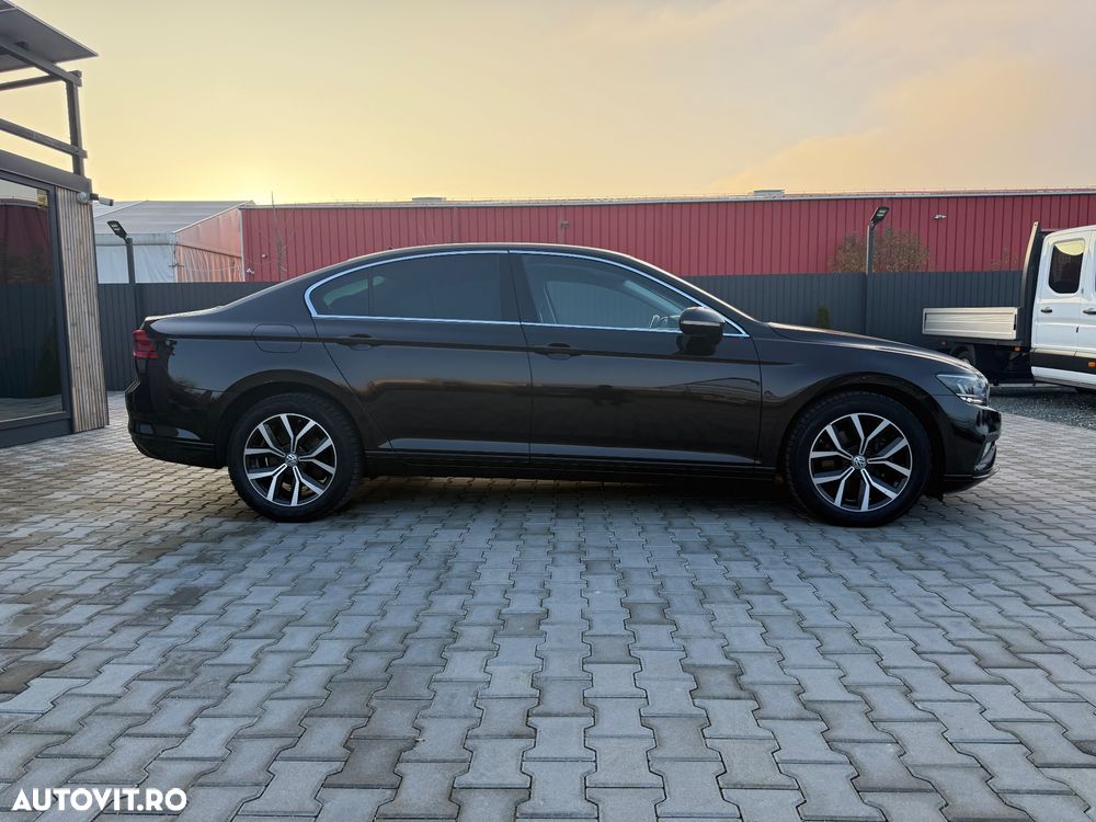 Volkswagen Passat 2.0 TDI SCR DSG Business - 6