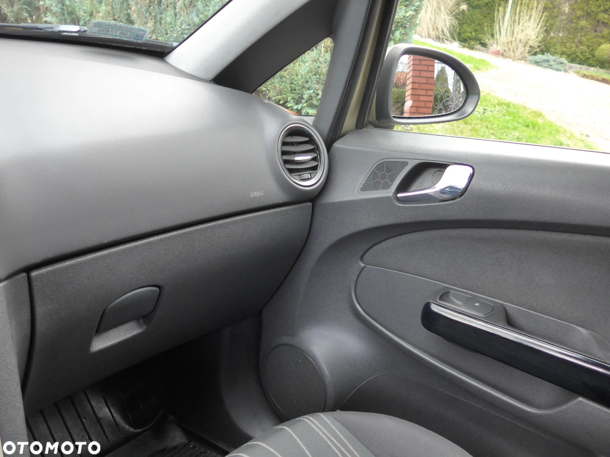 Opel Corsa - 15