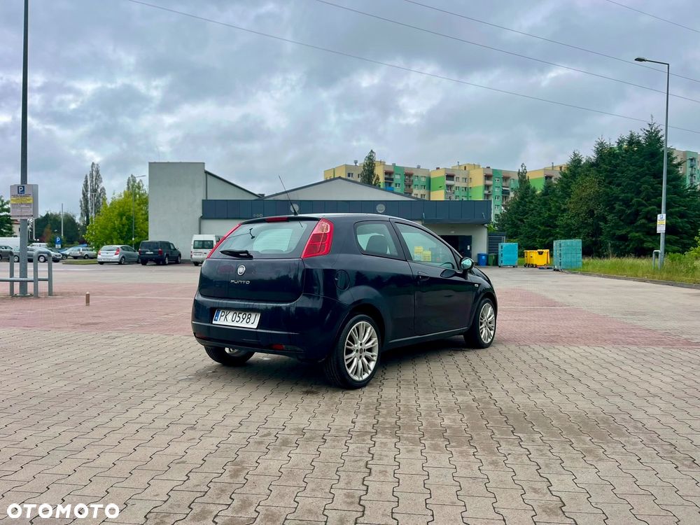 Fiat Punto - 5