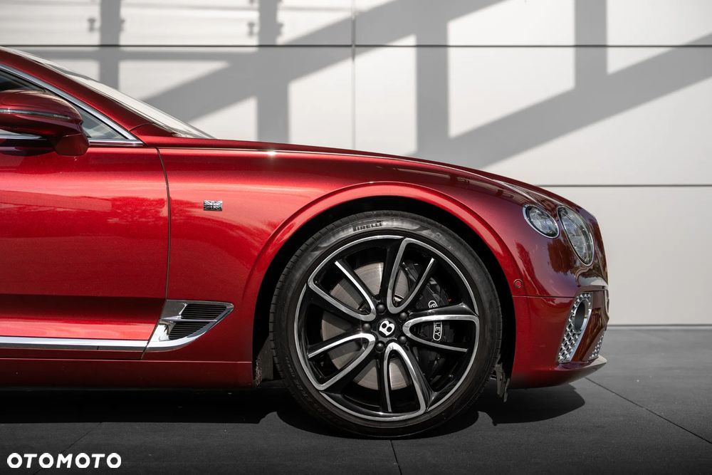 Bentley Continental GT - 10
