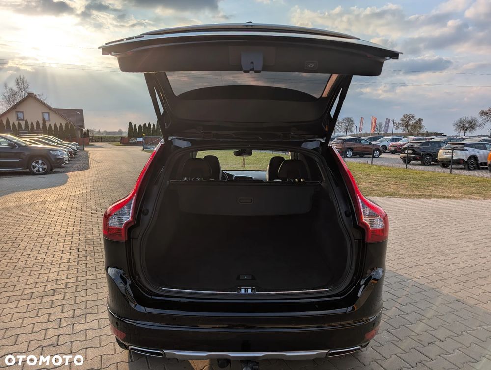 Volvo XC 60 D4 Drive-E Summum - 40