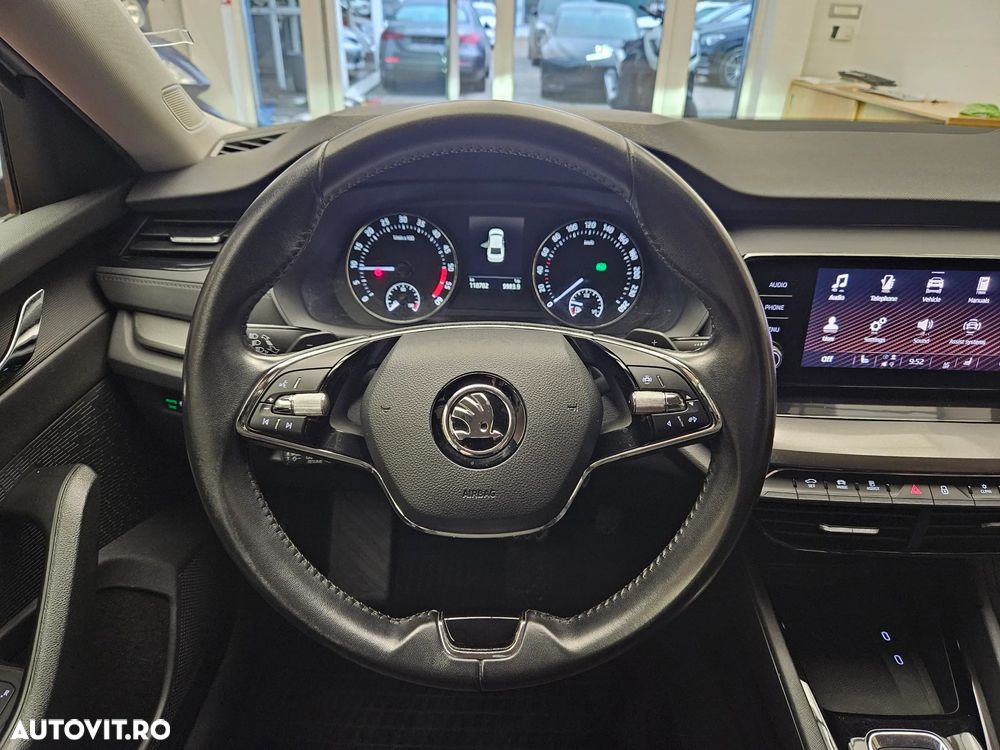 Skoda Octavia 2.0 TDI DSG Ambition - 14