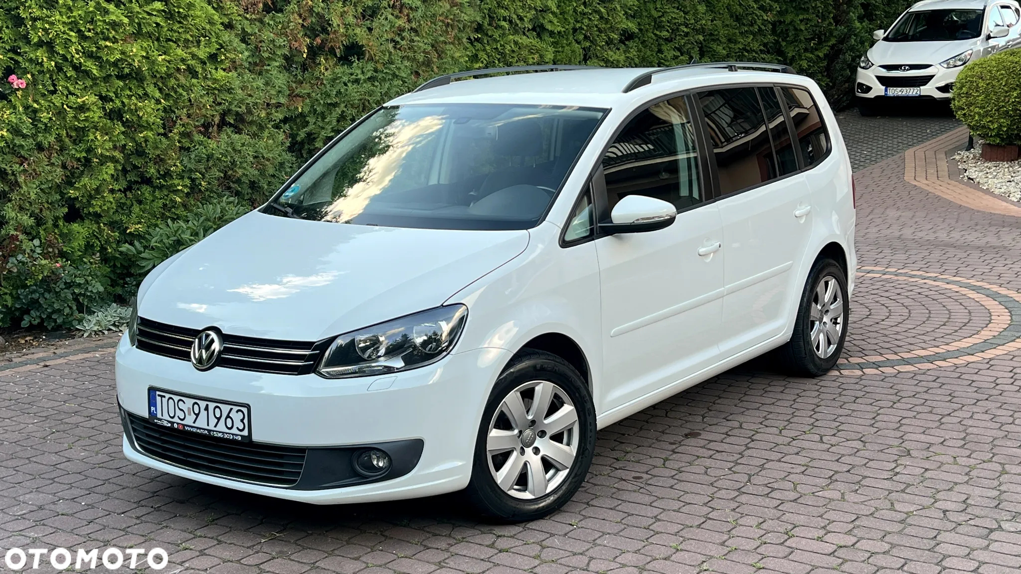 Volkswagen Touran 1.6 TDI DPF Comfortline - 3