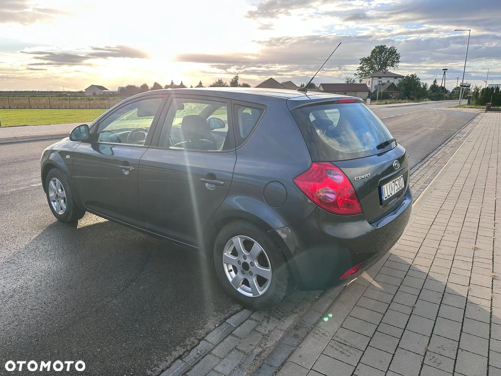 Kia Ceed 1.6 Crdi Optimum - 5