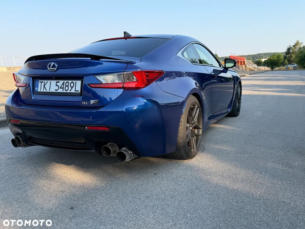Lexus RC F Carbon - 31