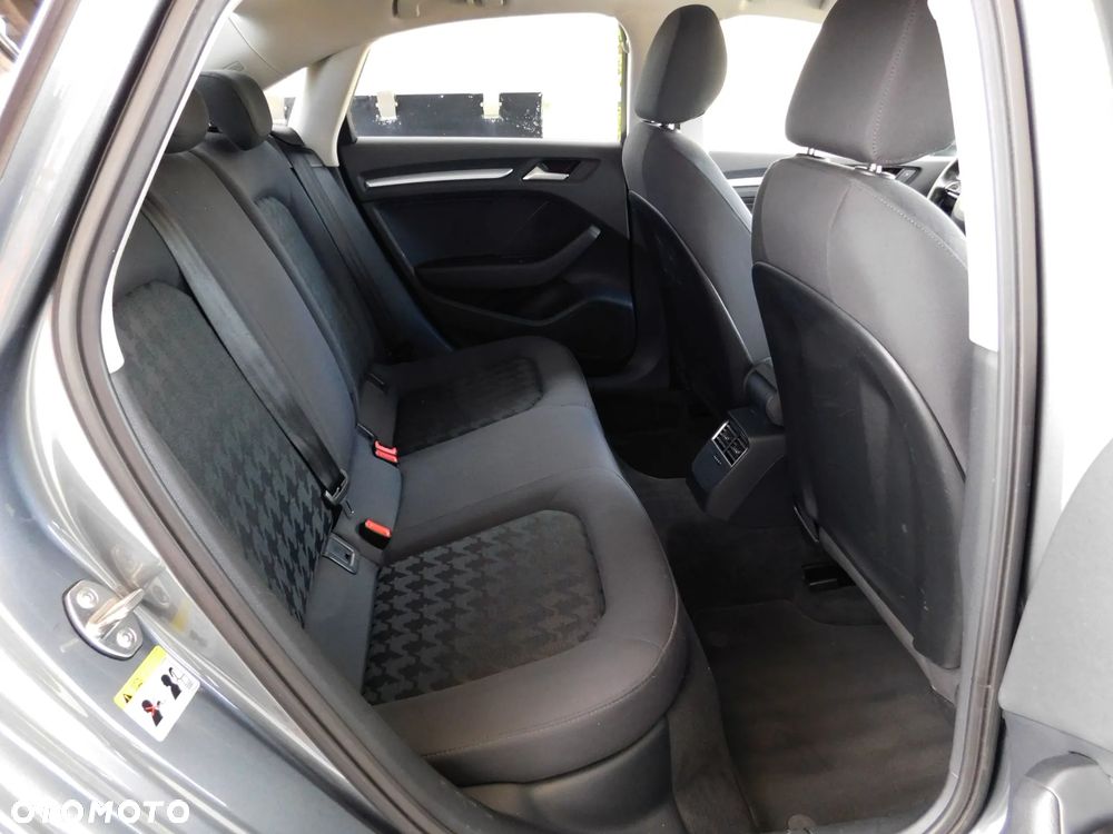 Audi A3 Limousine 1.6 TDI S tronic - 7