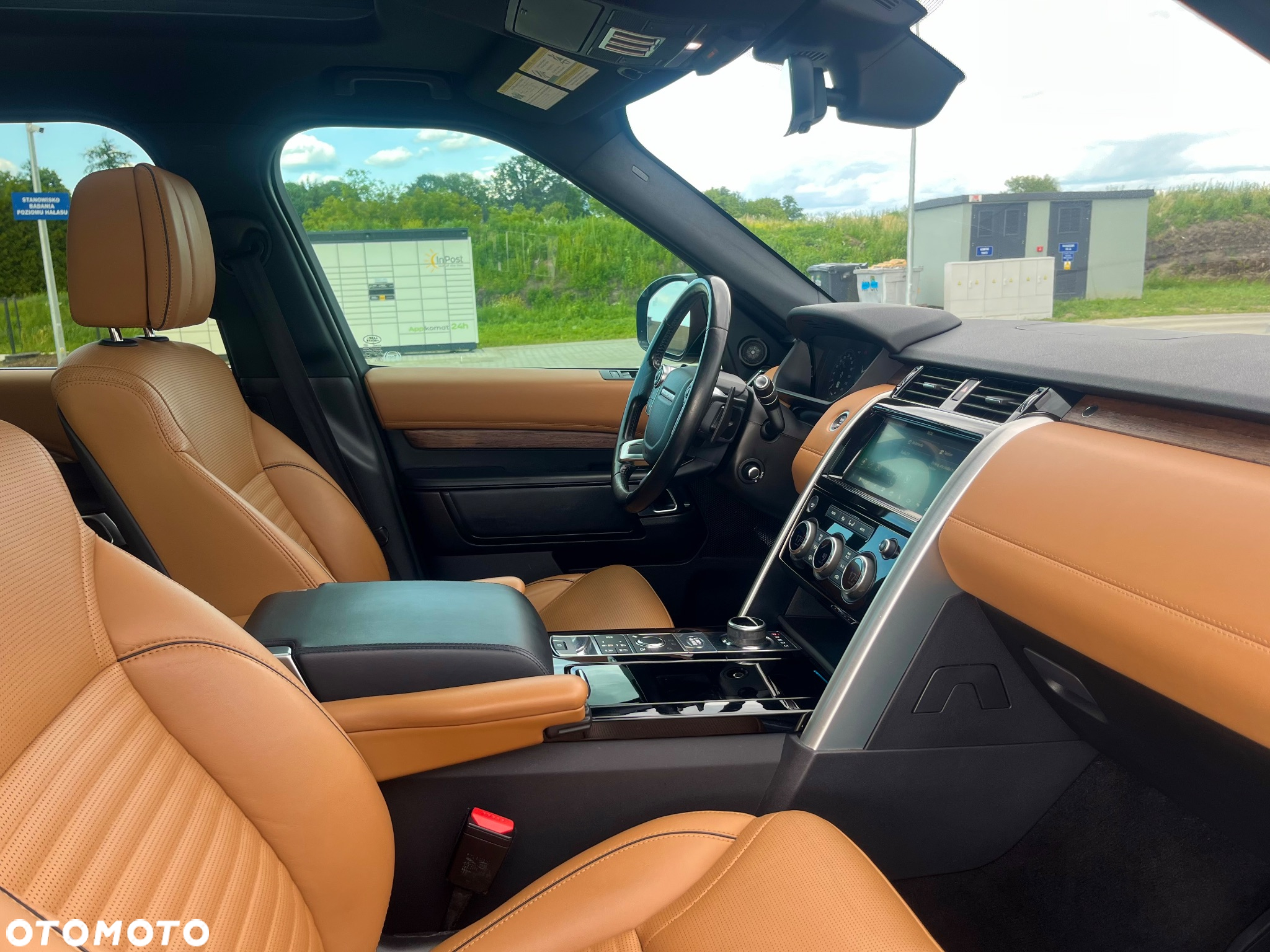 Land Rover Discovery 3.0 TD6 HSE Luxury - 31