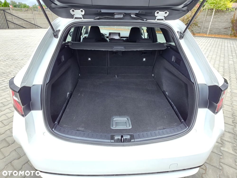 Toyota Corolla 1.8 Hybrid Comfort - 26