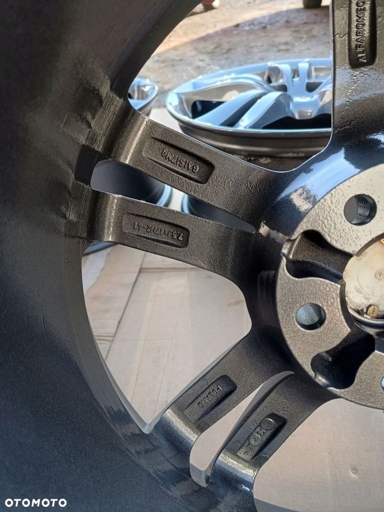 alfa romeo 159 giulietta felgi 17" 7.5j et41 5x110 156081119 jak nowe - 10