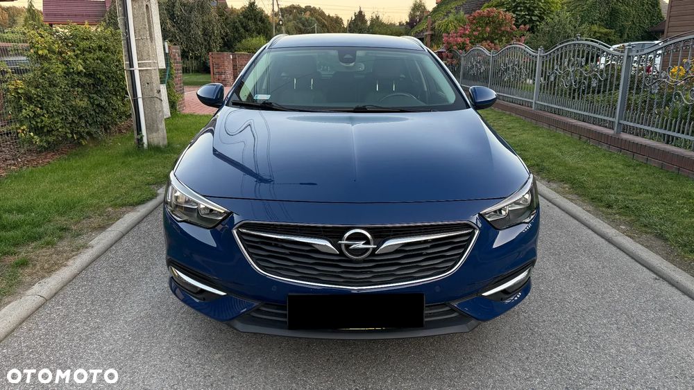 Opel Insignia - 2