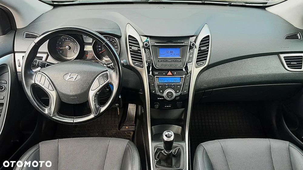 Hyundai i30 i30cw 1.4 Style - 11