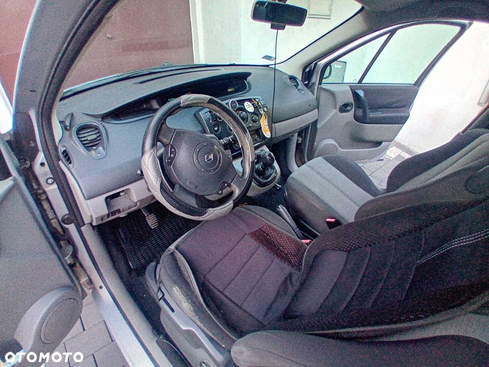 Renault Scenic - 7