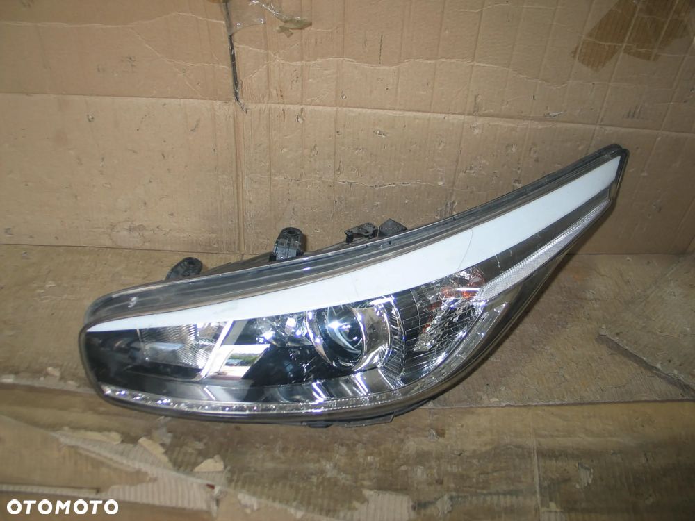 lampa lewy przod kia ceed 2 II 12-18r. 92101-A2220 europa - 1