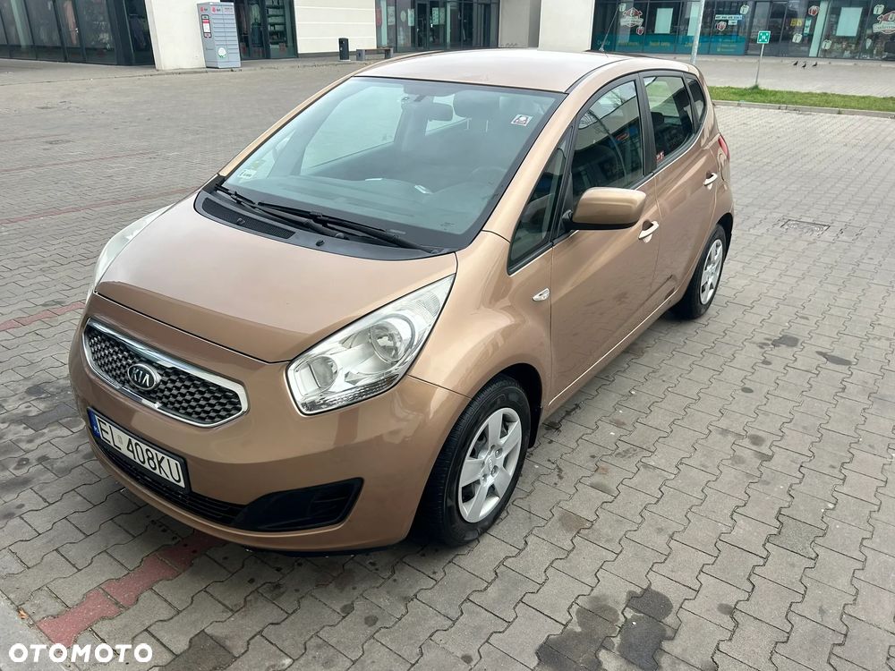 Kia Venga 1.4 CRDi M - 2