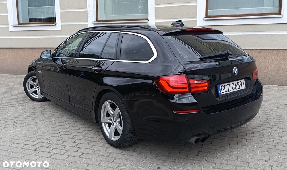 BMW Seria 5 520d - 7