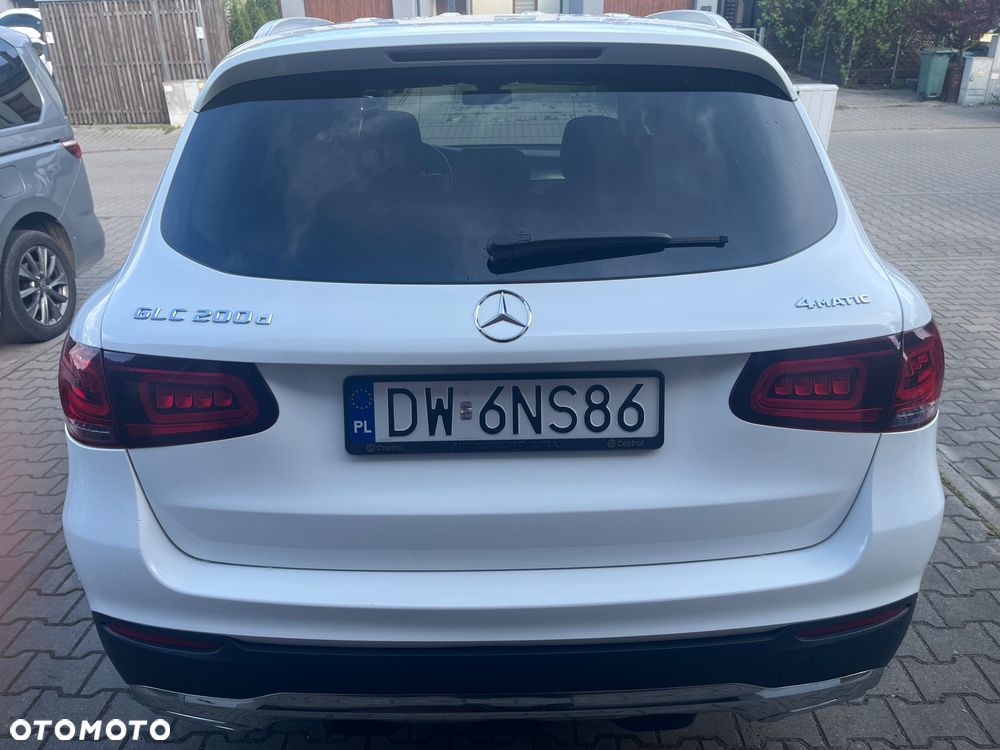 Mercedes-Benz GLC 200 d 4-Matic Business Edition - 6