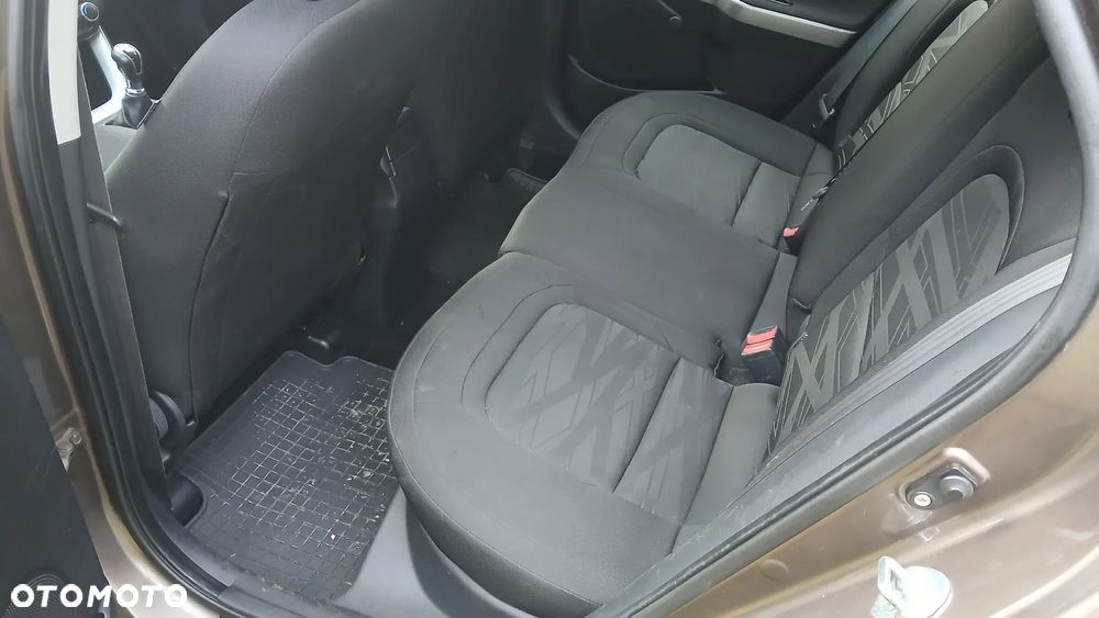 Kia Ceed - 19