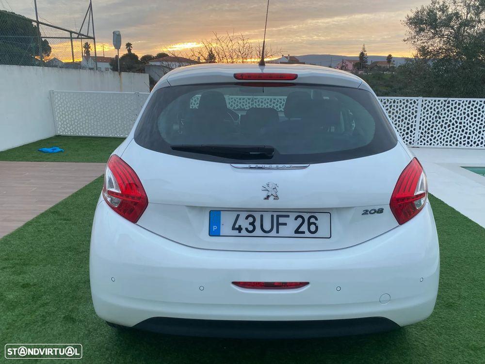 Peugeot 208 1.4 HDi Active - 5
