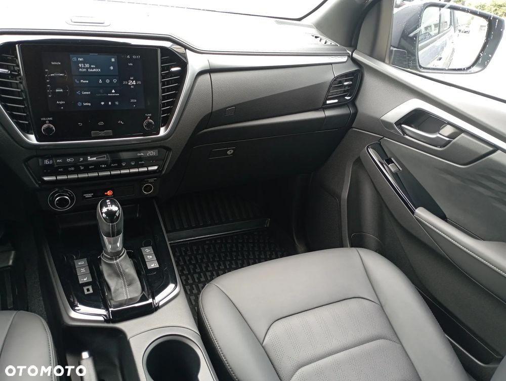 Isuzu D-Max 1.9 DC LSX - 28