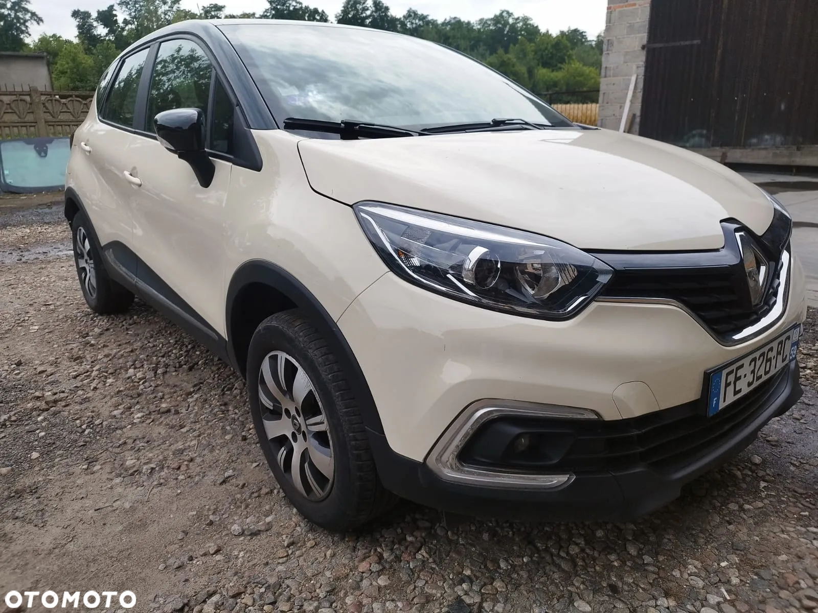 Renault Captur - 4