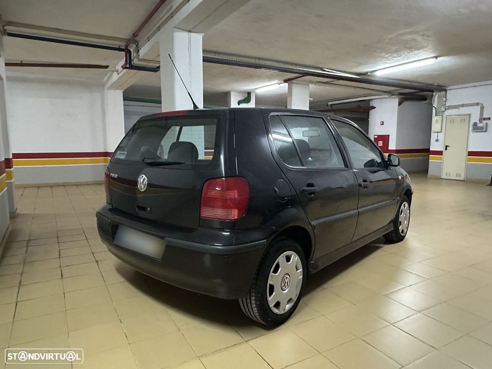 VW Polo 1.0 Confortline - 2