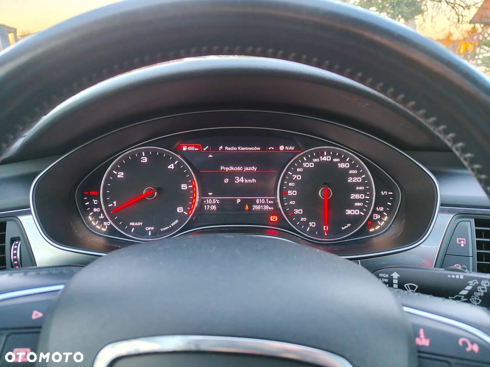 Audi A6 Avant 3.0 TDI quattro S tronic - 29