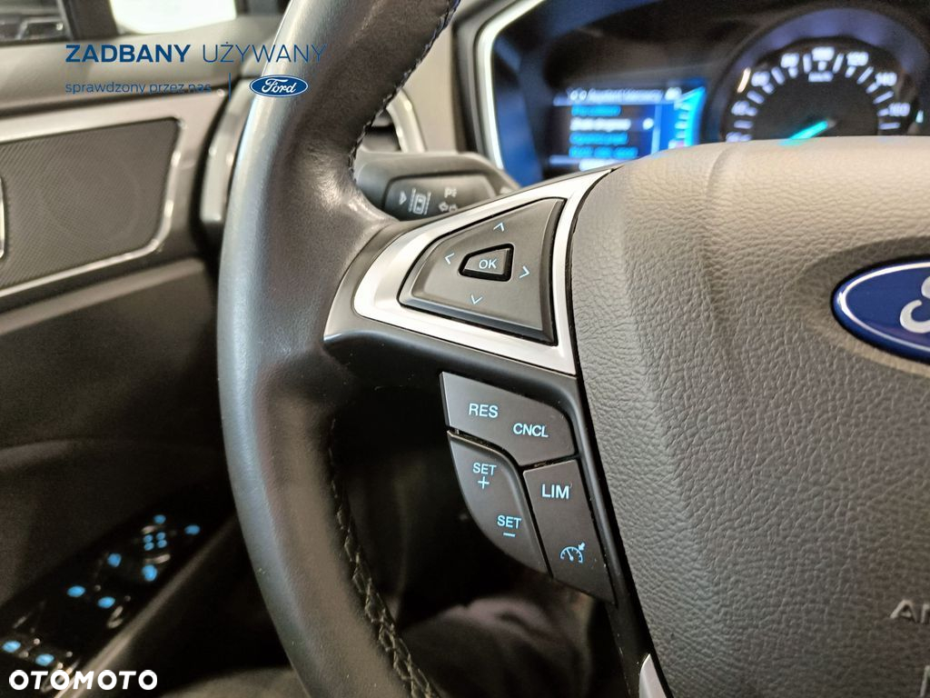 Ford Mondeo 2.0 Hybrid Titanium - 19