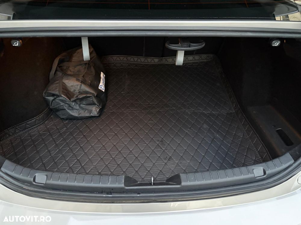 Mazda 3 e-Skyactiv X186 AT MHEV Center-Line - 16