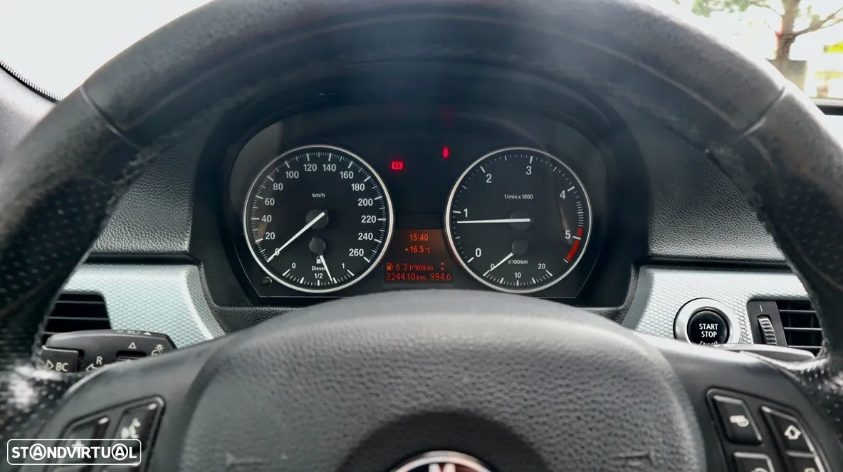 BMW 320 d Touring - 31