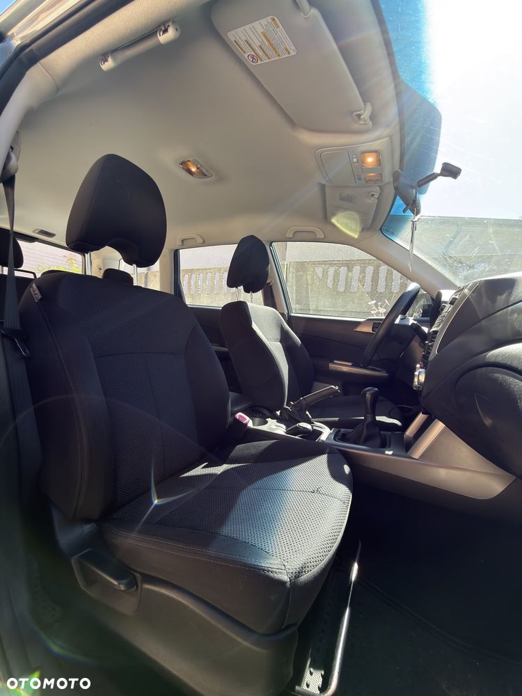 Subaru Forester 2.0 XA TRE - 10