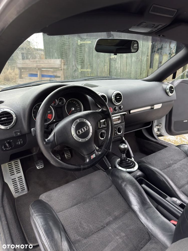 Audi TT Coupé 1.8T - 5