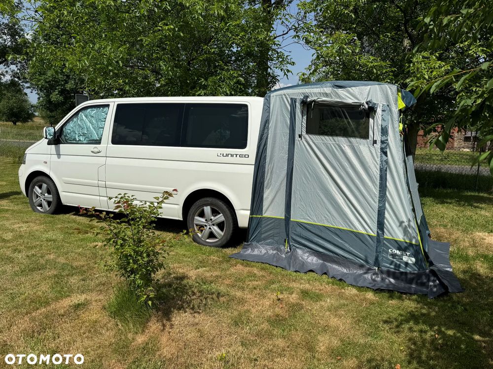 Volkswagen Multivan - 25