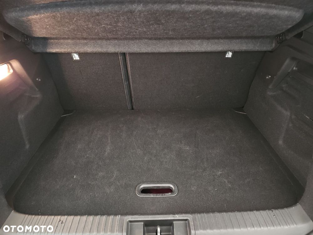 Renault Captur 1.0 TCe Techno - 28