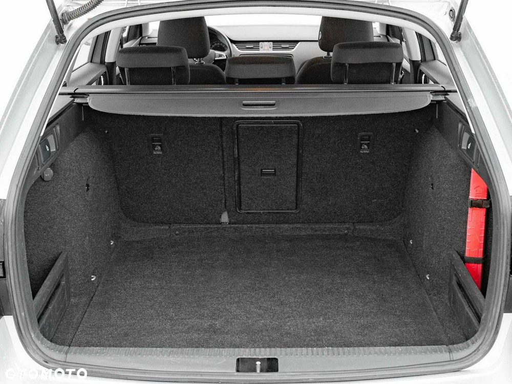 Skoda Octavia 2.0 TDI SCR Ambition DSG - 29