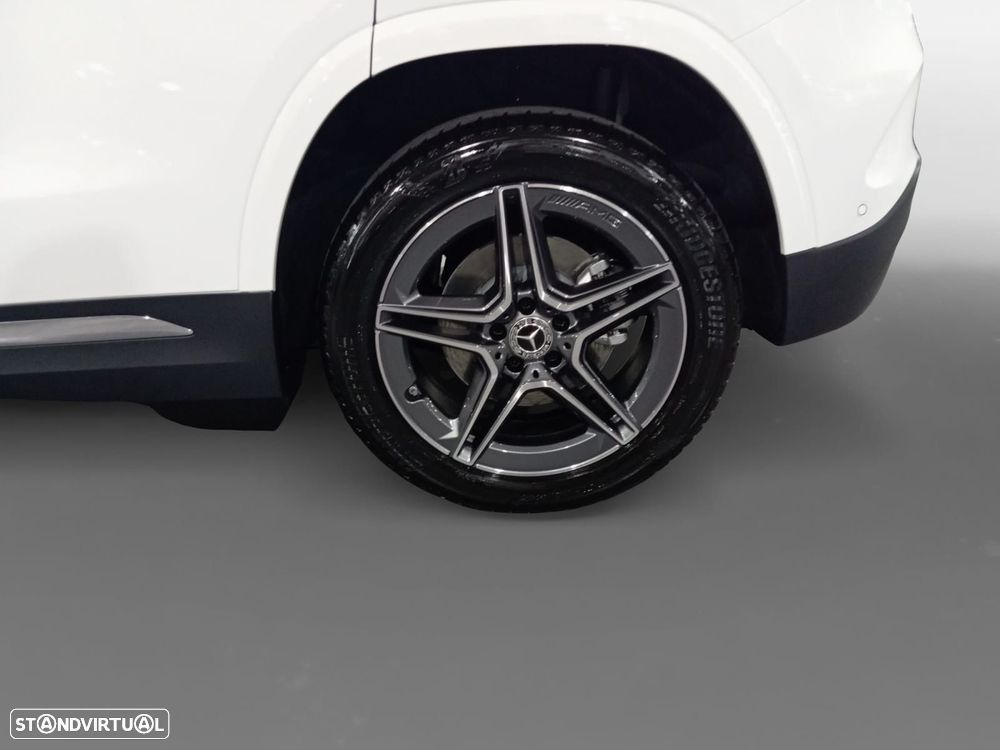 Mercedes-Benz GLA 250 - 15