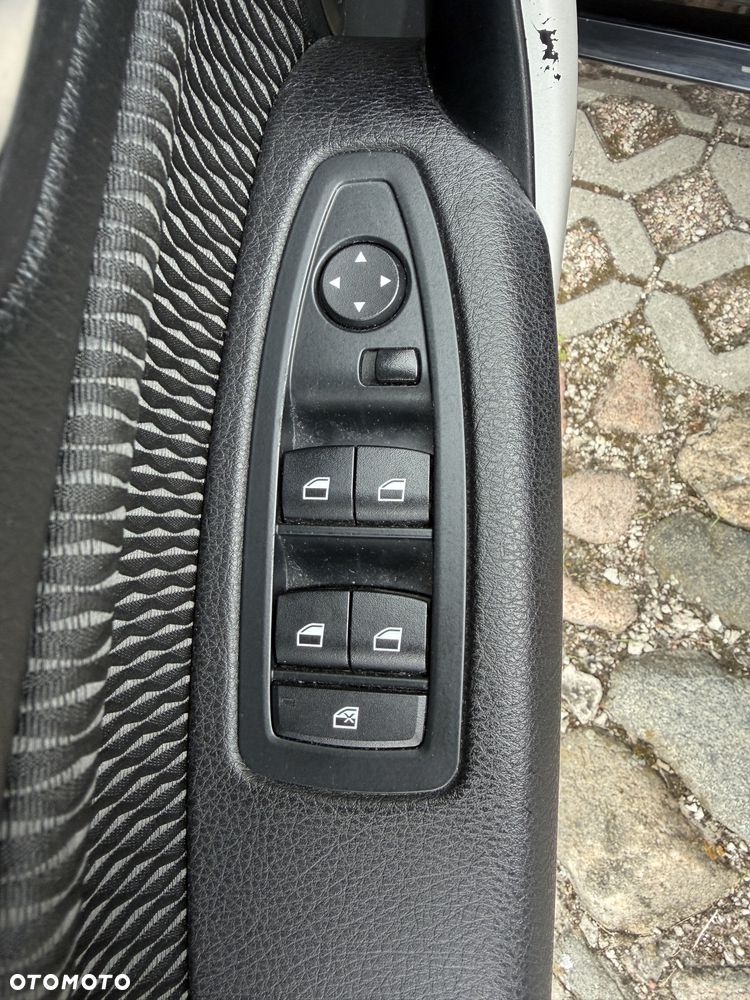 BMW Seria 1 - 8