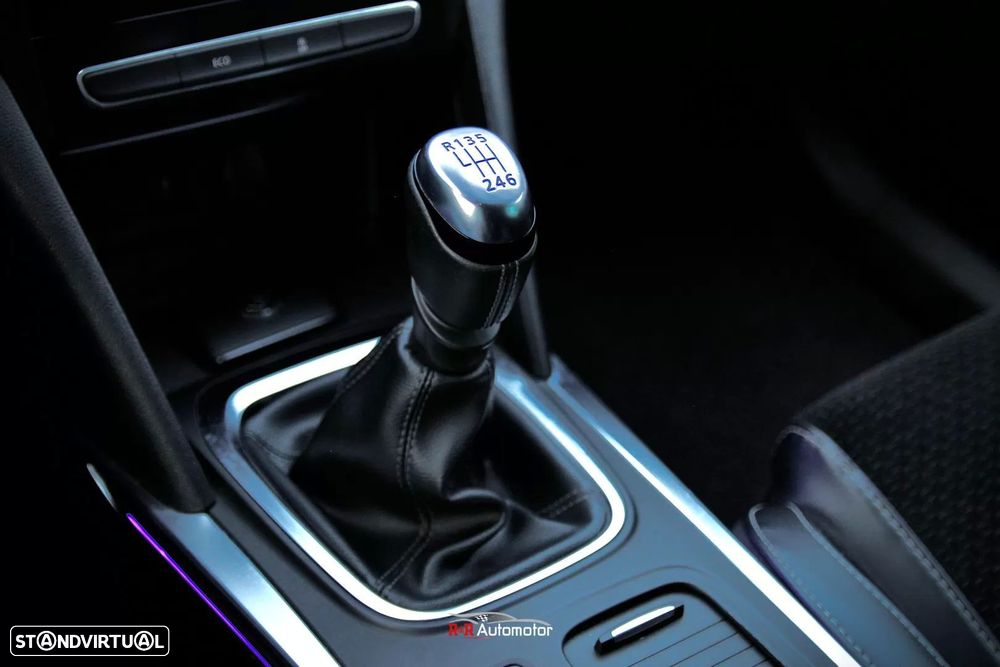 Renault Mégane 1.5 Blue dCi Intens - 23