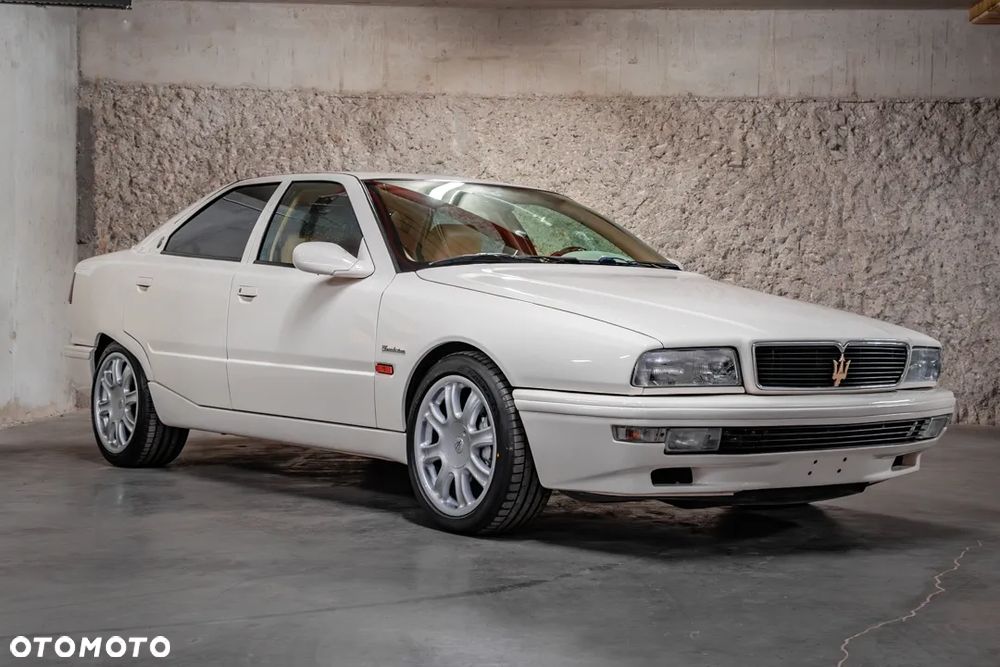 Maserati Quattroporte - 13