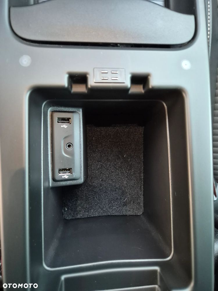 Renault Scenic - 25
