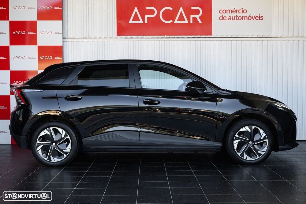 MG MG4 51 kWh Standard - 2