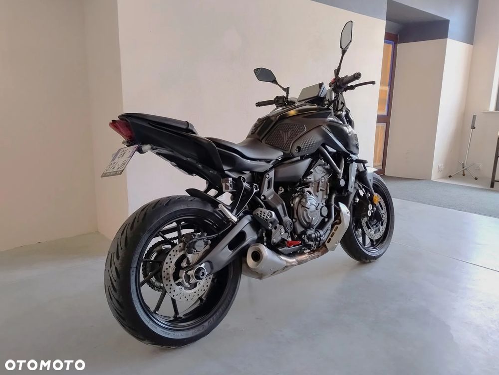 Yamaha MT - 7