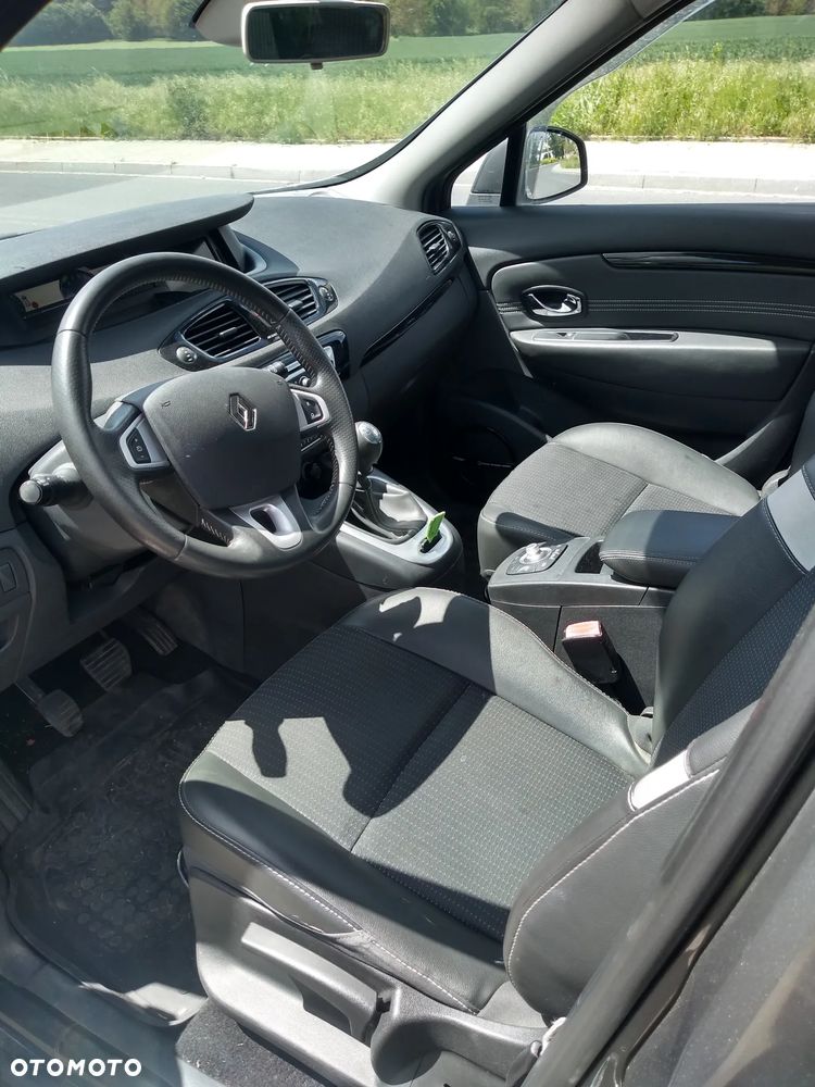 Renault Grand Scenic Gr 1.4 16V TCE Bose Edition - 5