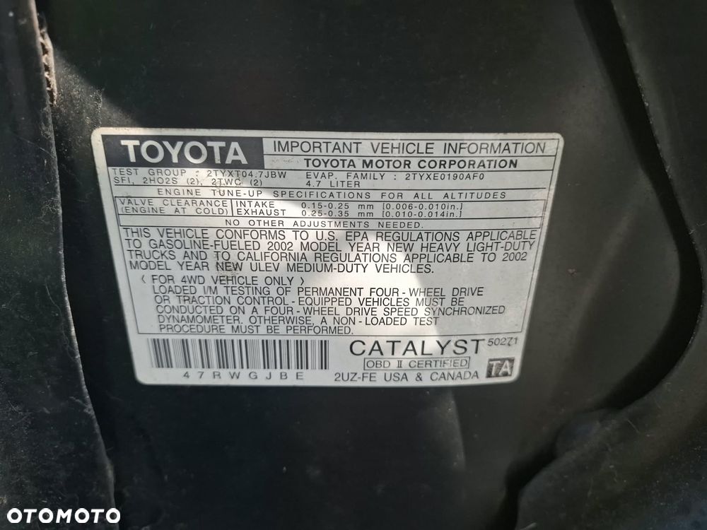 Toyota Sequoia - 28