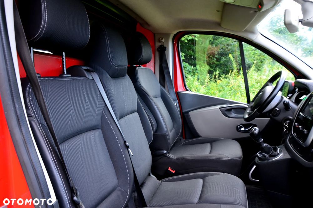 Renault Trafic  Kamera Hak  R linke - 8
