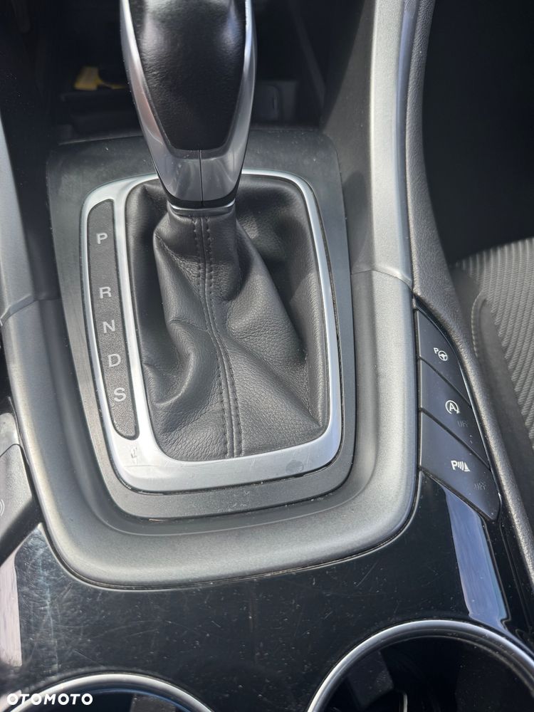 Ford Mondeo 2.0 TDCi Titanium PowerShift - 21