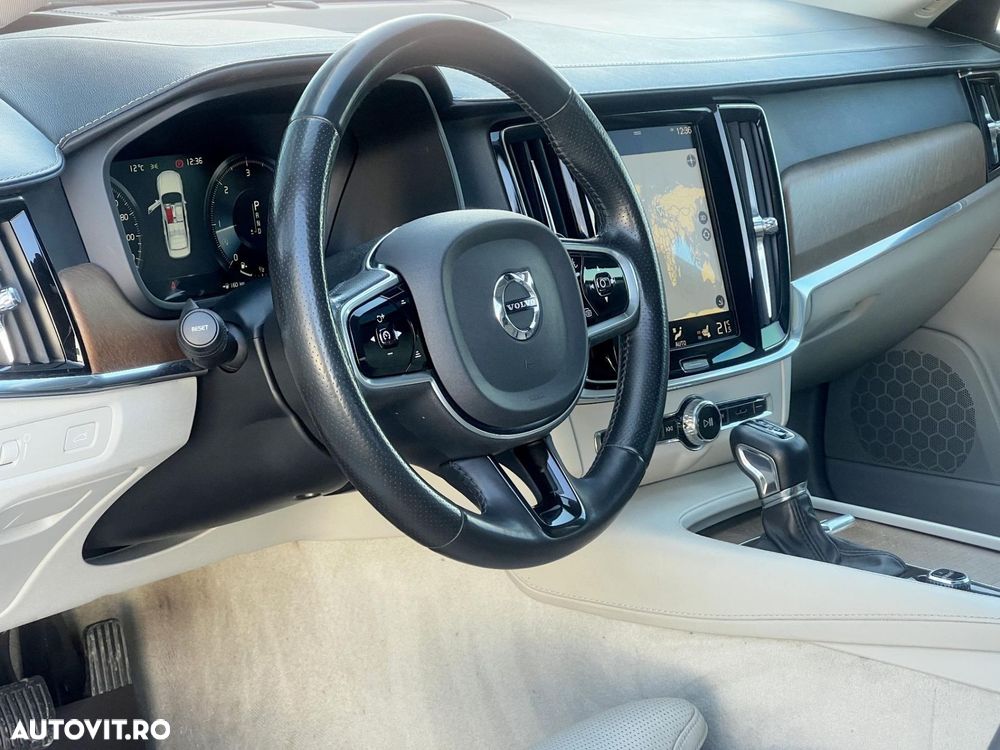 VOLVO S90 2017 — imagine 51