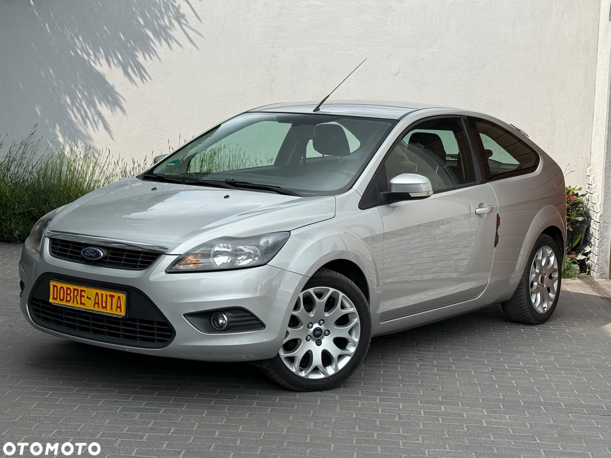 Ford Focus 1.6 Ti-VCT Sport - 13