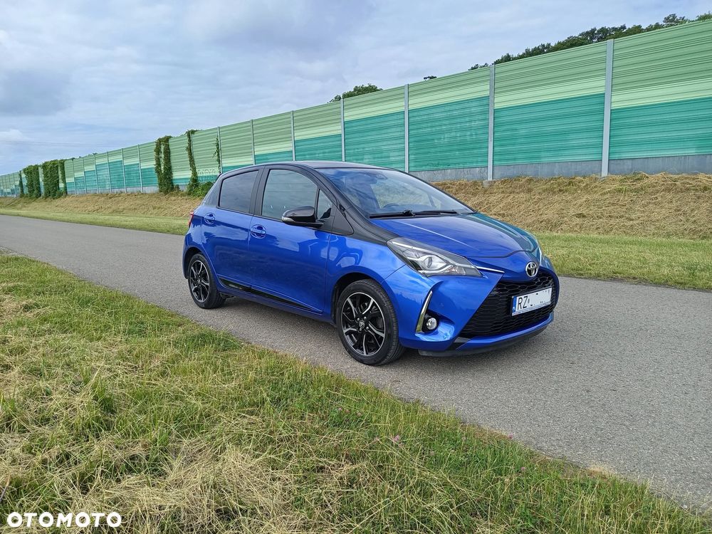 Toyota Yaris 1.5 Selection - 1
